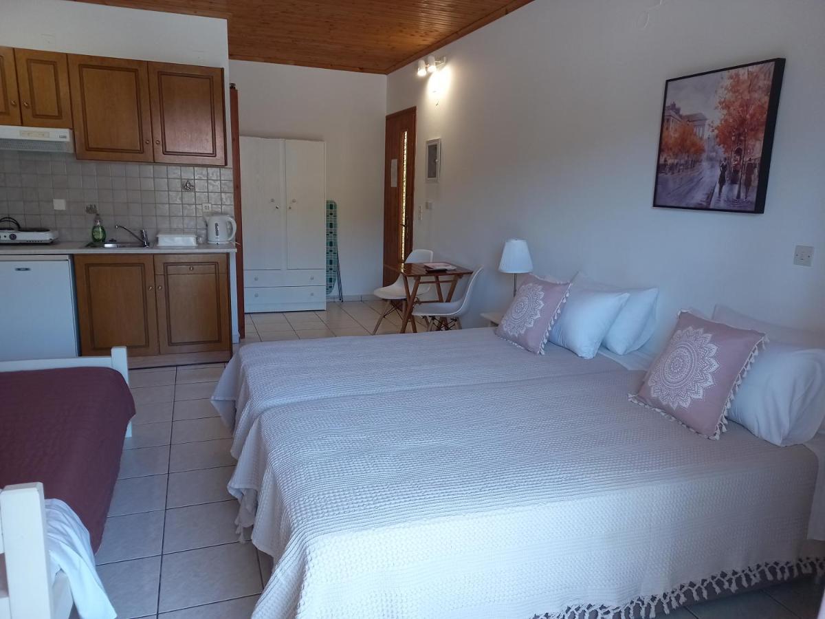 Marketos Apartments Svoronata Ngoại thất bức ảnh