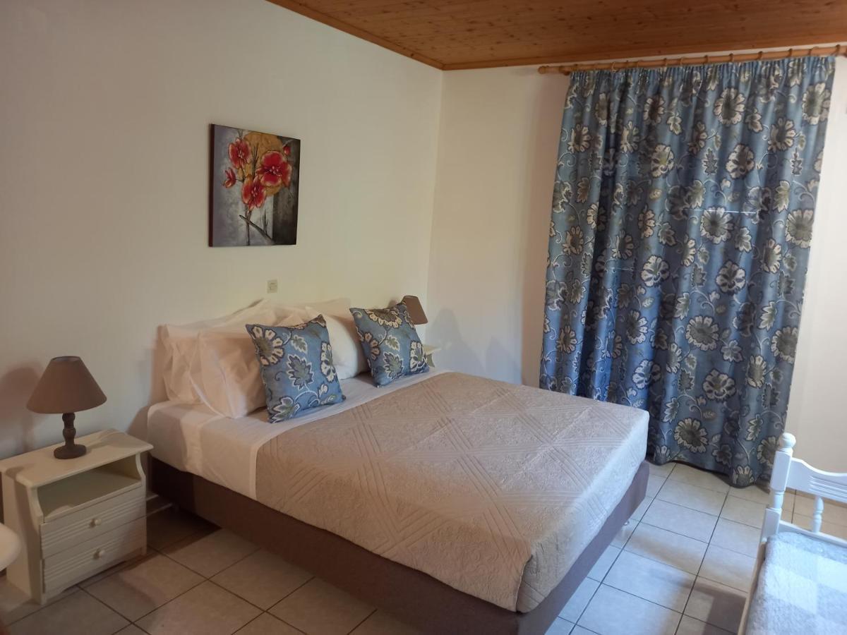 Marketos Apartments Svoronata Ngoại thất bức ảnh