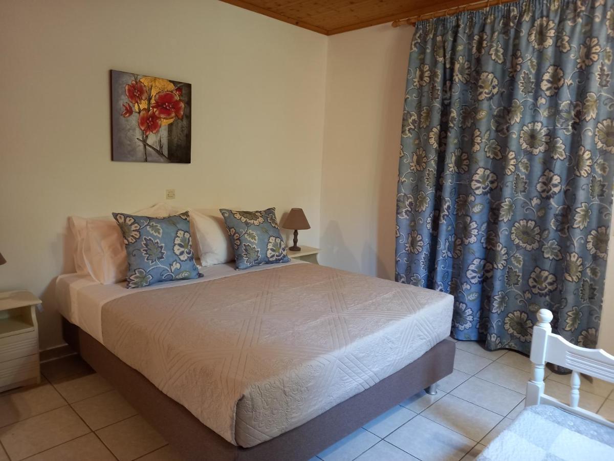 Marketos Apartments Svoronata Ngoại thất bức ảnh