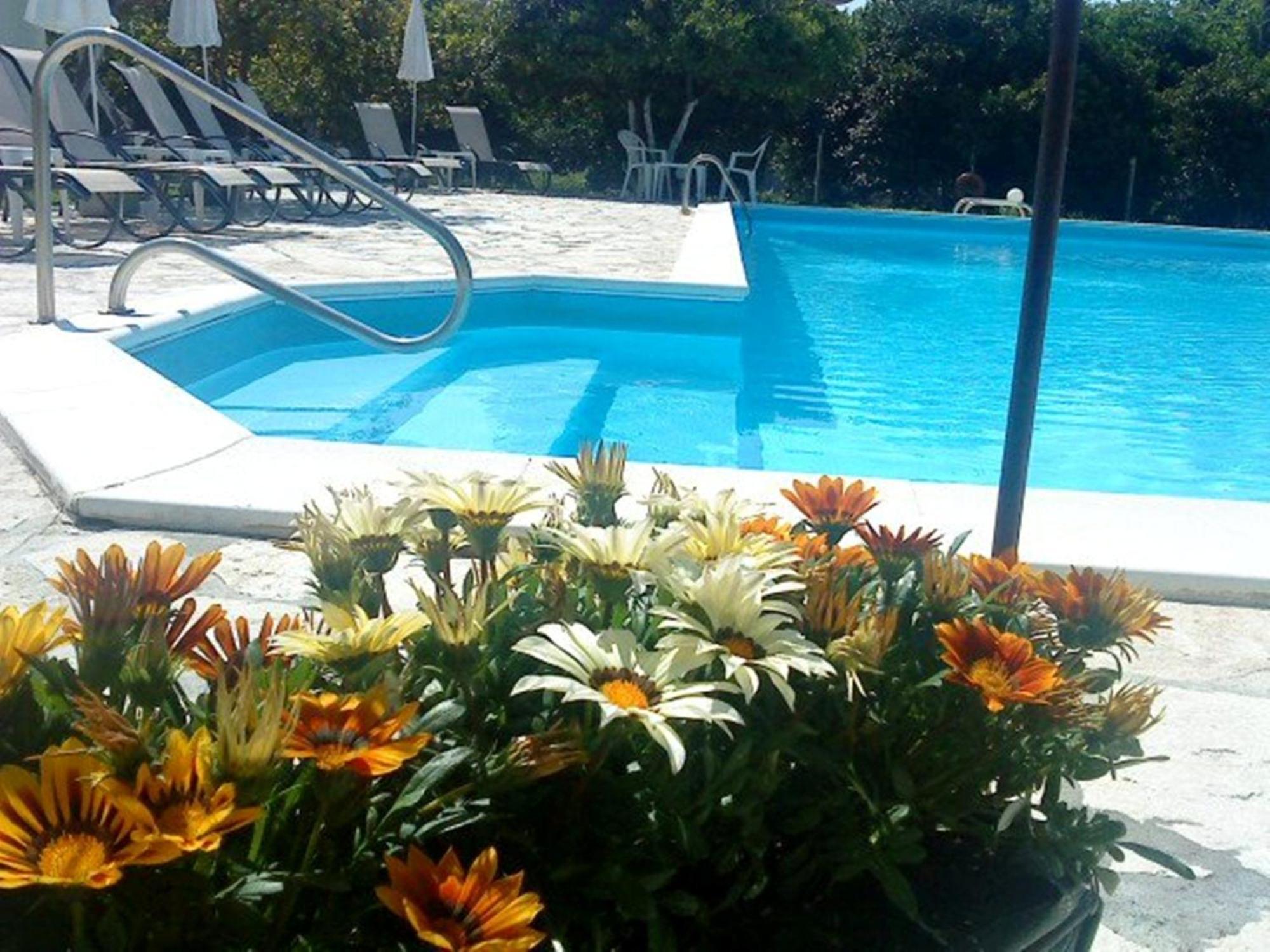 Marketos Apartments Svoronata Ngoại thất bức ảnh