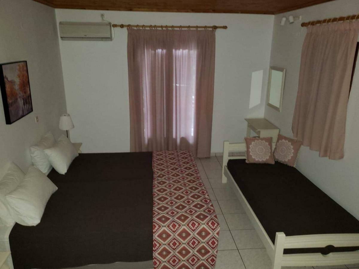 Marketos Apartments Svoronata Ngoại thất bức ảnh